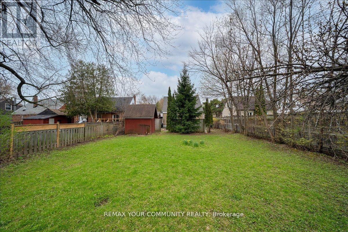 31 ALLISTER AVENUE - 29