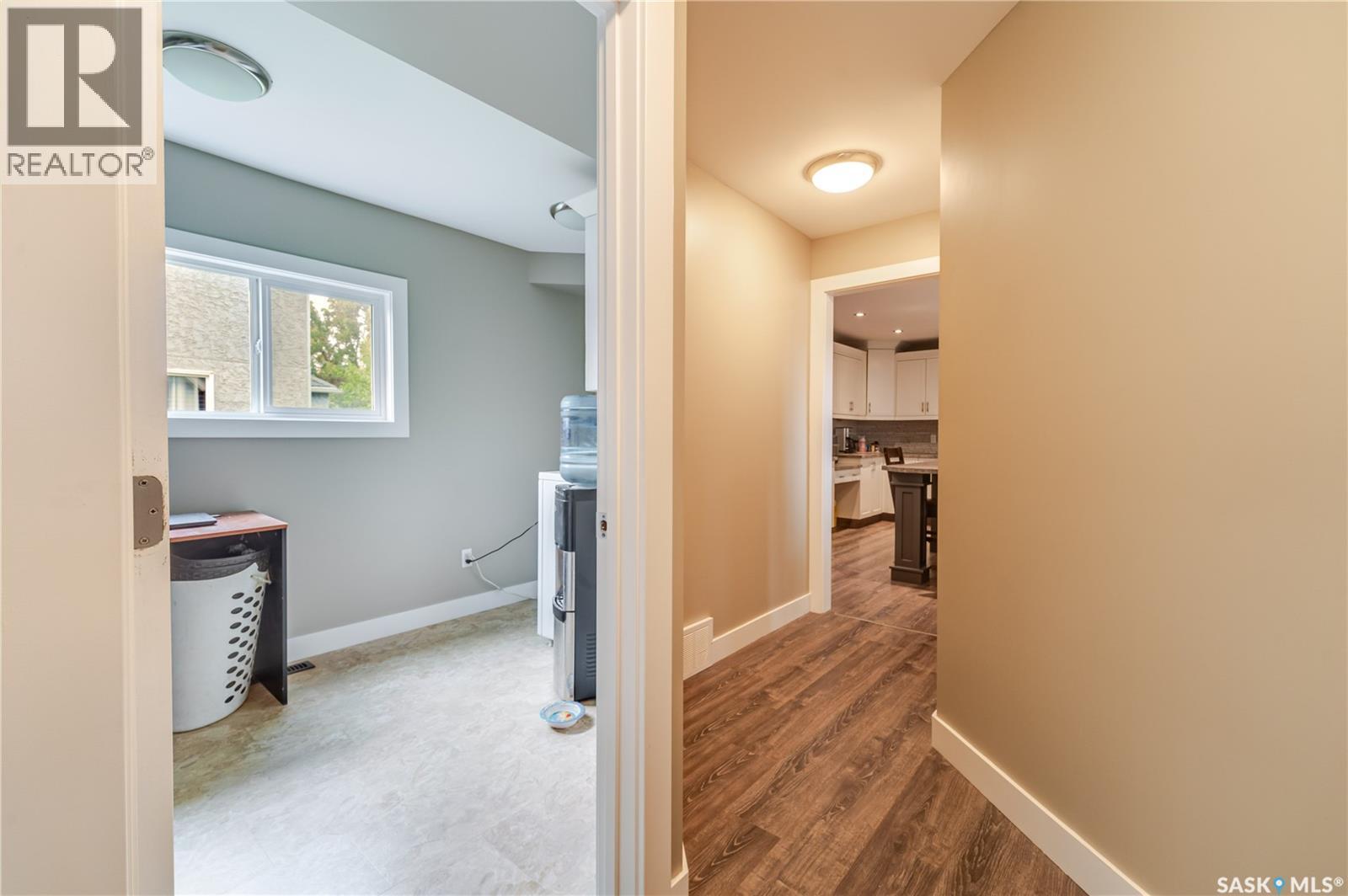 414 Main STREET S - 18