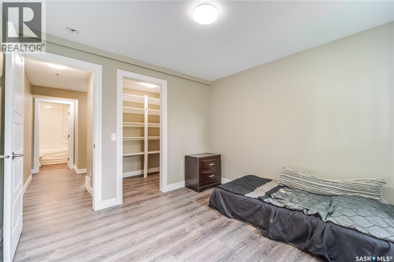 414 Main STREET S - 37