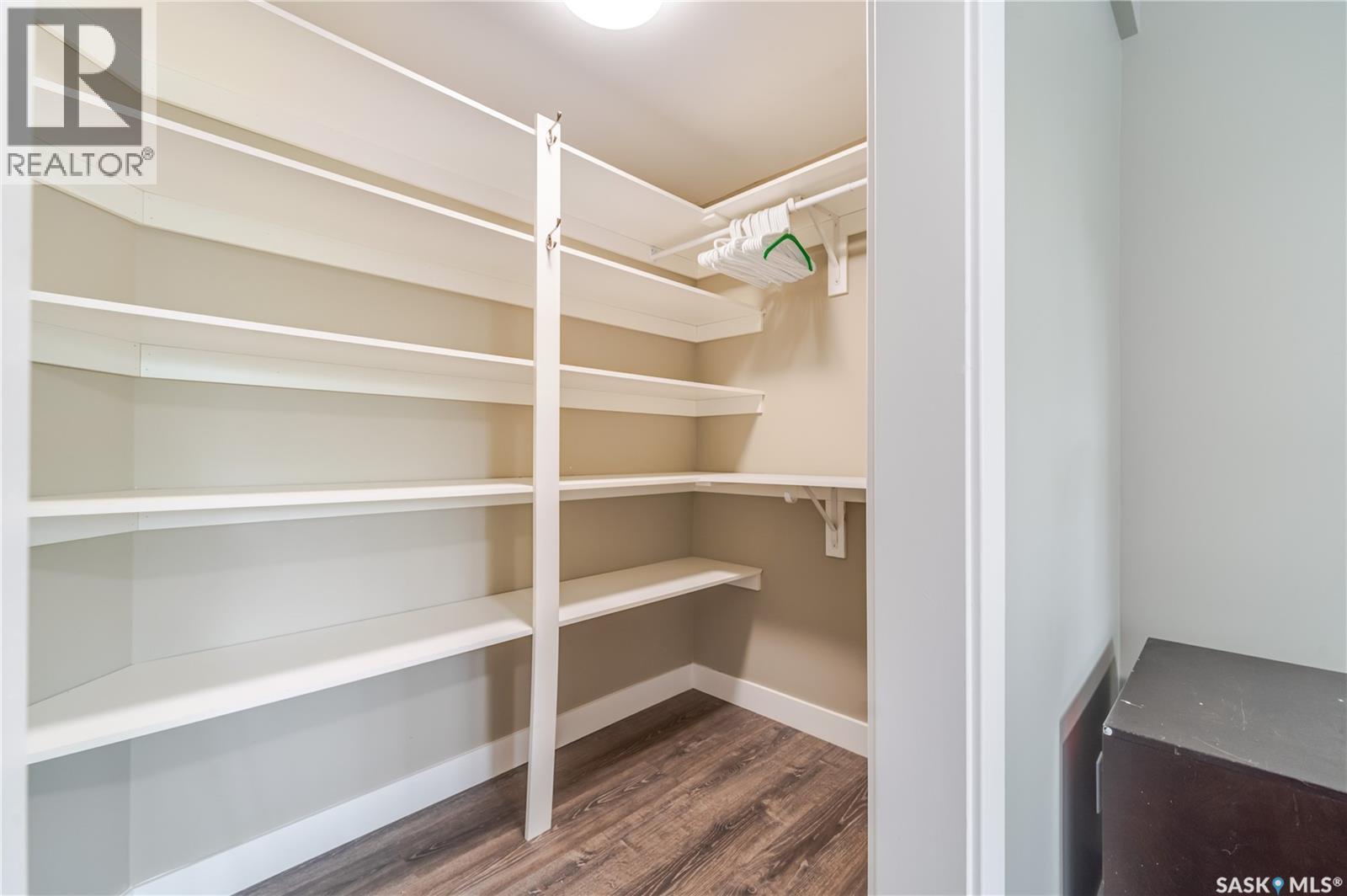 414 Main STREET S - 38