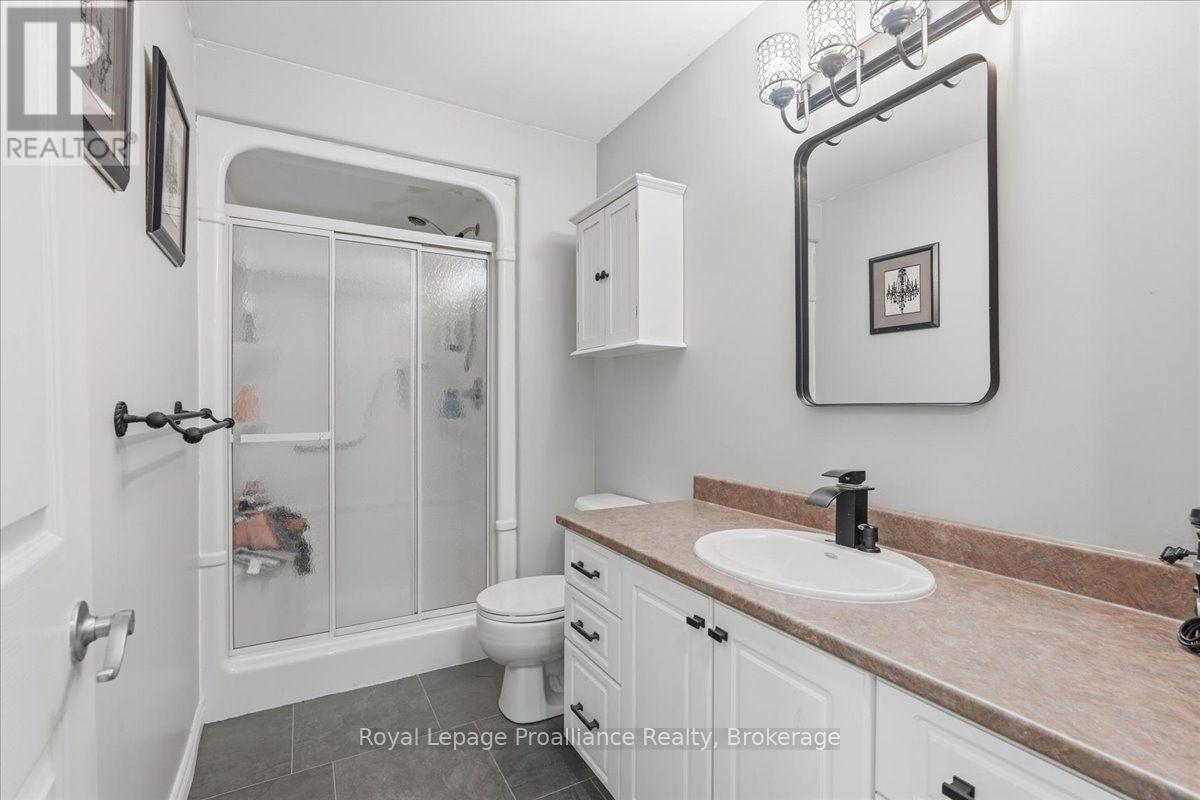 #4 194 HAIG ROAD - 14