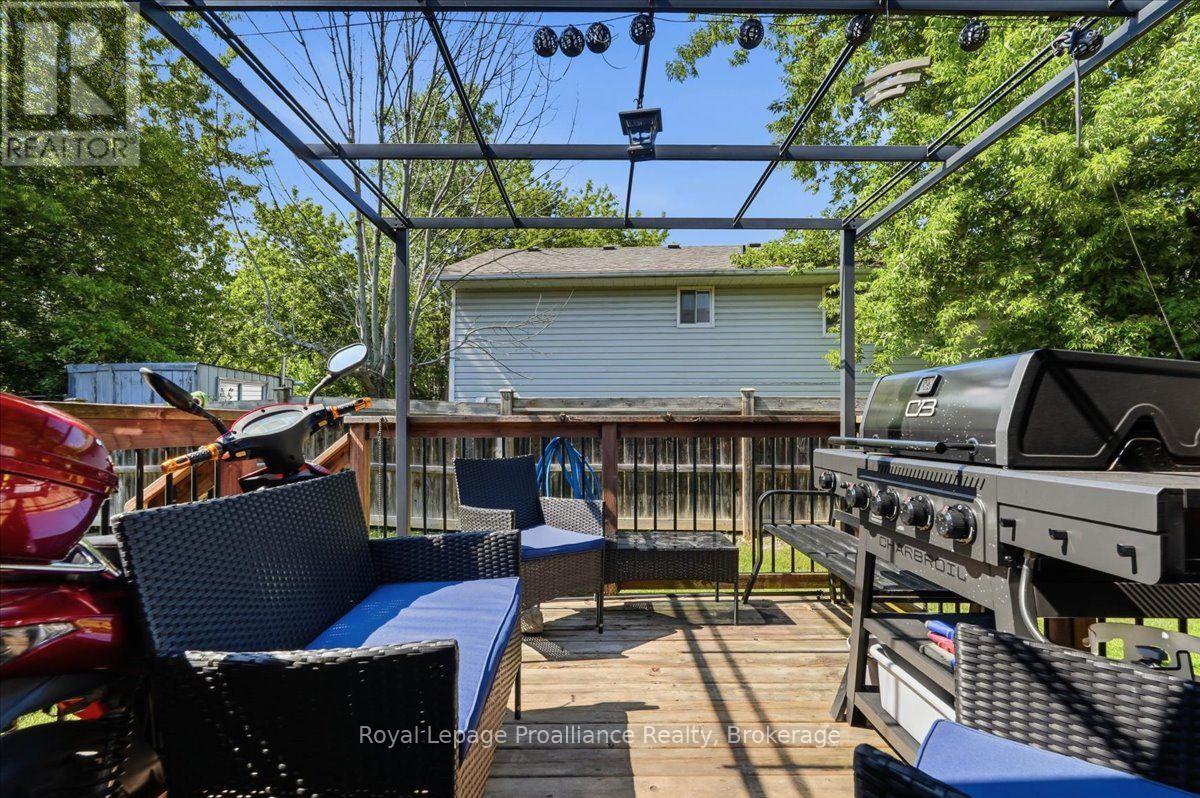 #4 194 HAIG ROAD - 19