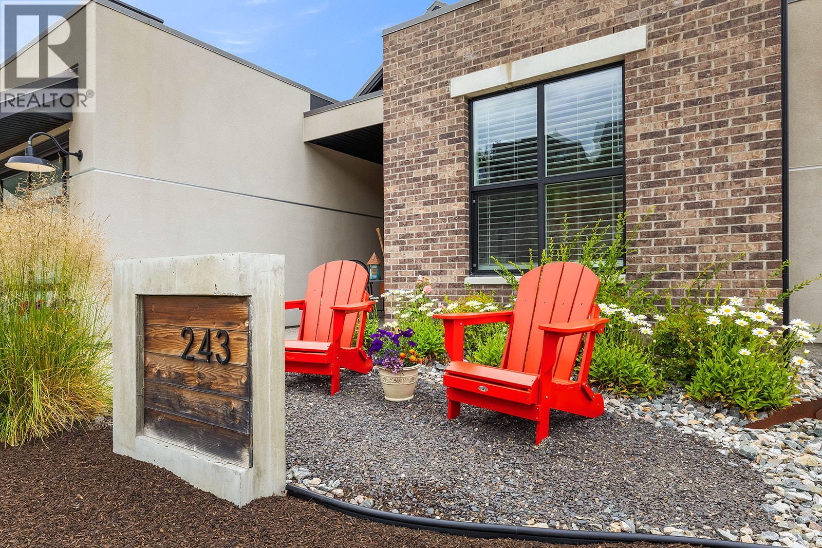 243 Grange Drive - 4