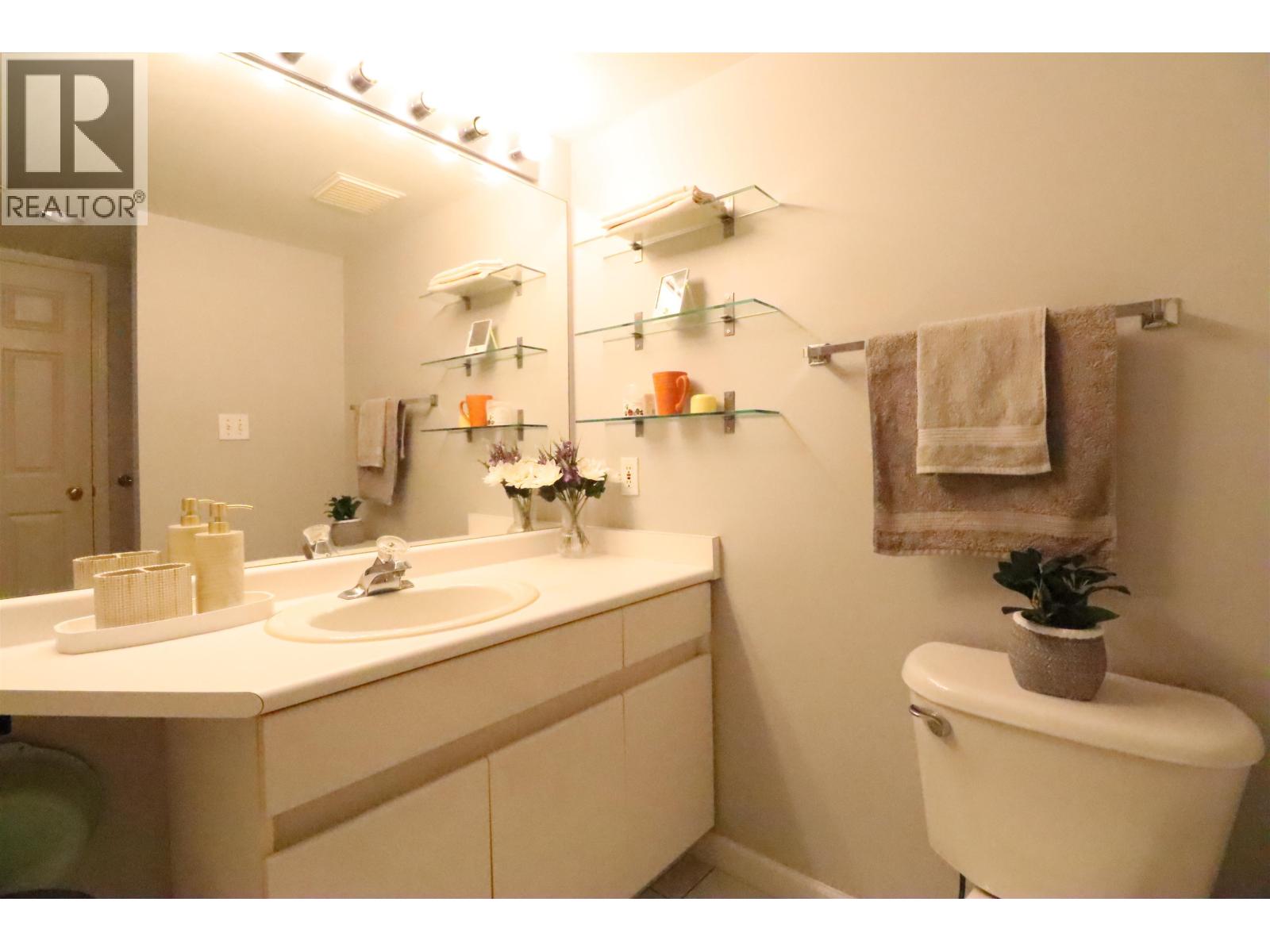 1 Bed, 1 Bath Apartment for Sale in Coquitlam – 206 1199 WESTWOOD STREET, Coquitlam – MLS# R3134960 - Image 31
