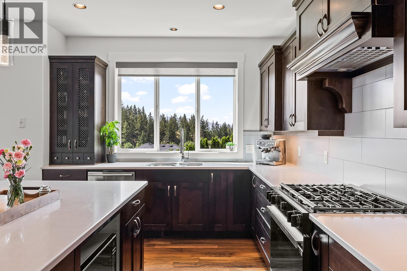 2401 Tallus Heights Drive - 12