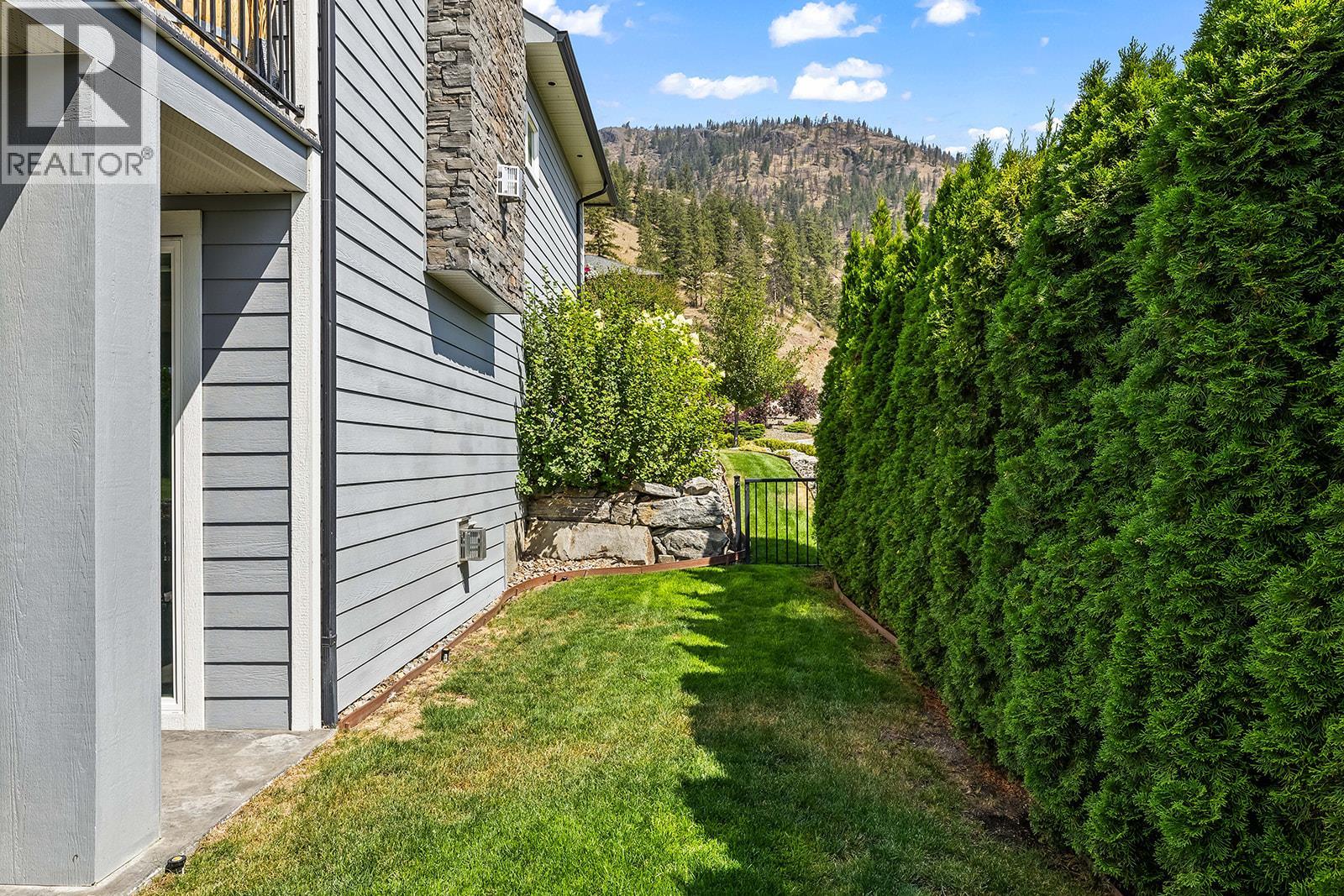 2401 Tallus Heights Drive - 54