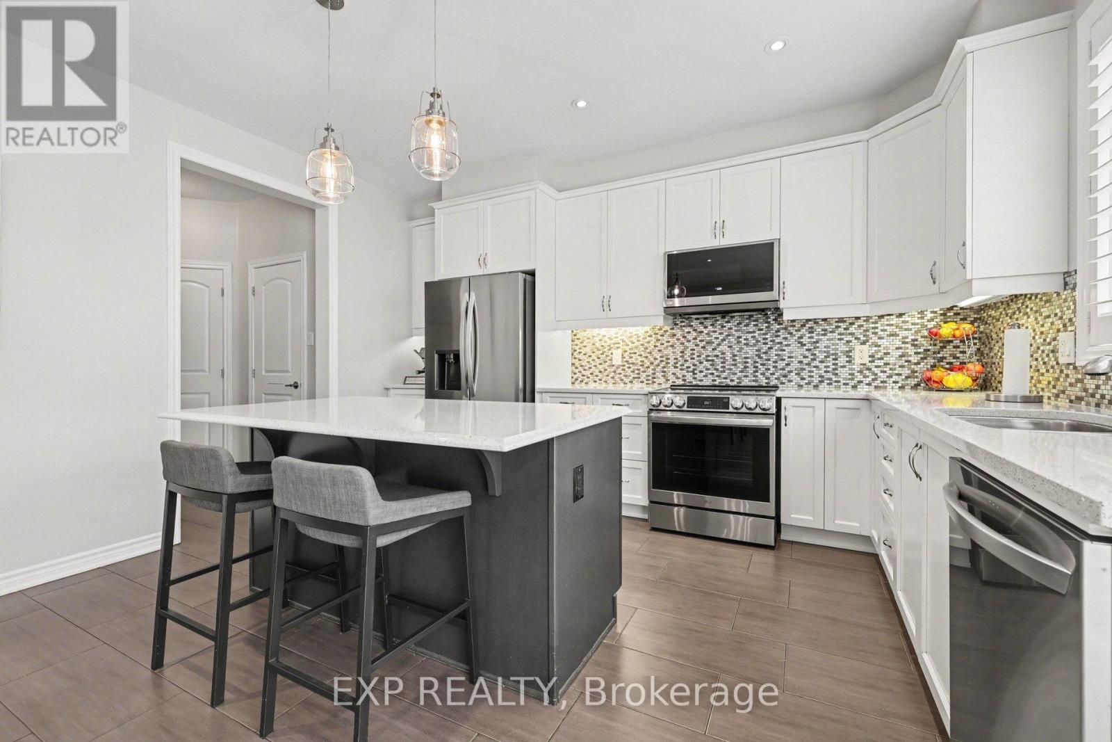 4 Bed, 3 Bath House for Sale in Ottawa – 73 BRISTLING CRESCENT, Ottawa – MLS# X13618516 - Image 17