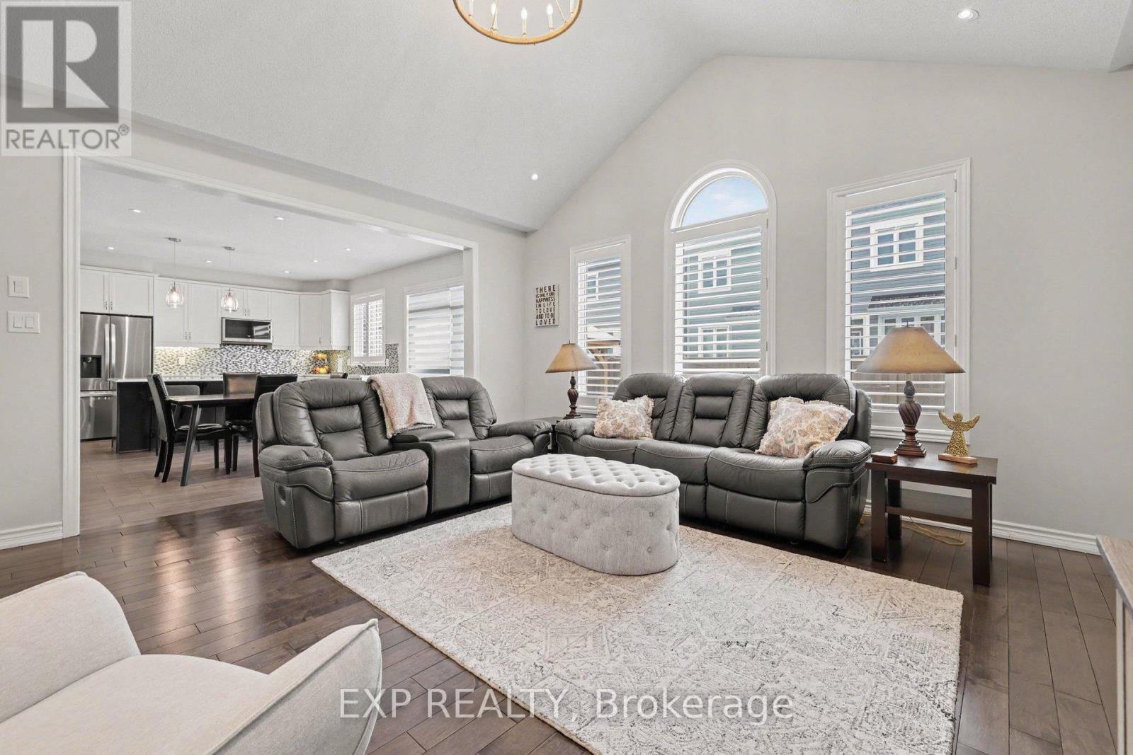4 Bed, 3 Bath House for Sale in Ottawa – 73 BRISTLING CRESCENT, Ottawa – MLS# X13618516 - Image 24