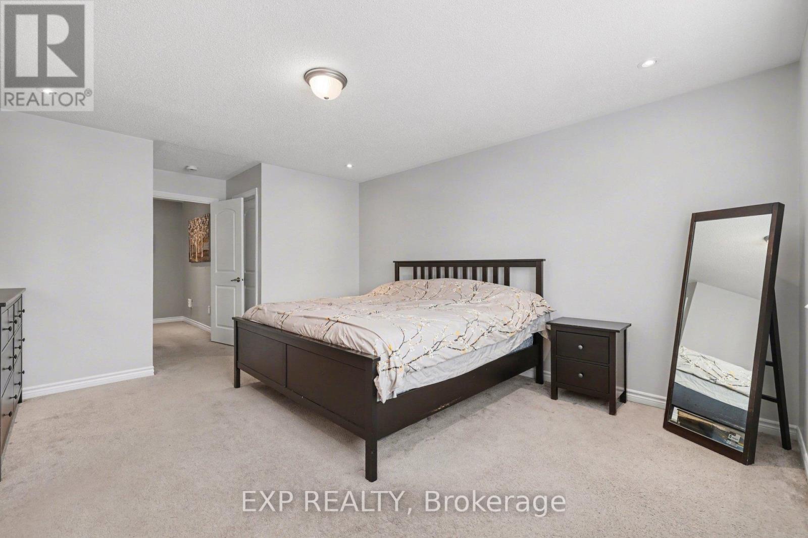 4 Bed, 3 Bath House for Sale in Ottawa – 73 BRISTLING CRESCENT, Ottawa – MLS# X13618516 - Image 28