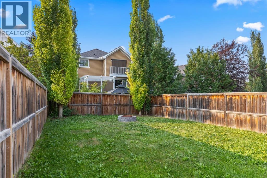 790 River Heights Crescent, Cochrane
