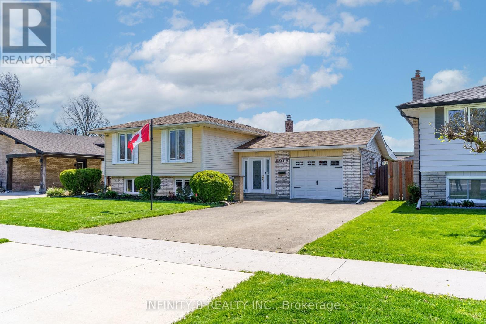 6918 CASEY STREET - 2