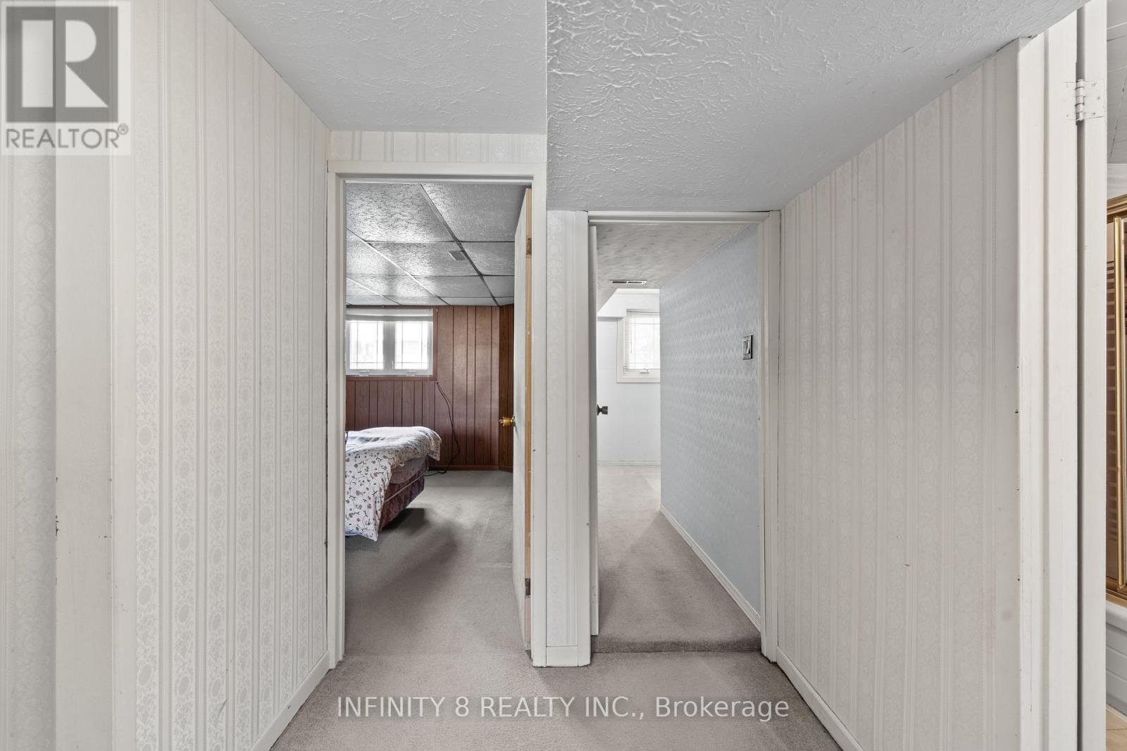 6918 CASEY STREET - 26