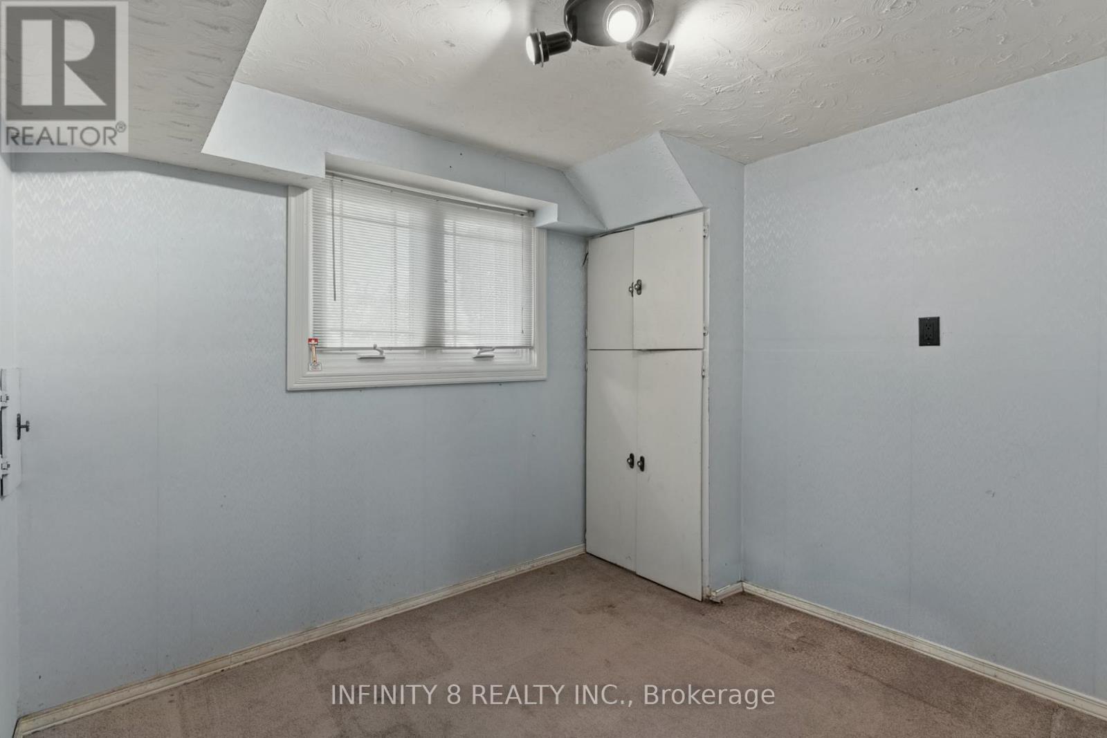 6918 CASEY STREET - 33