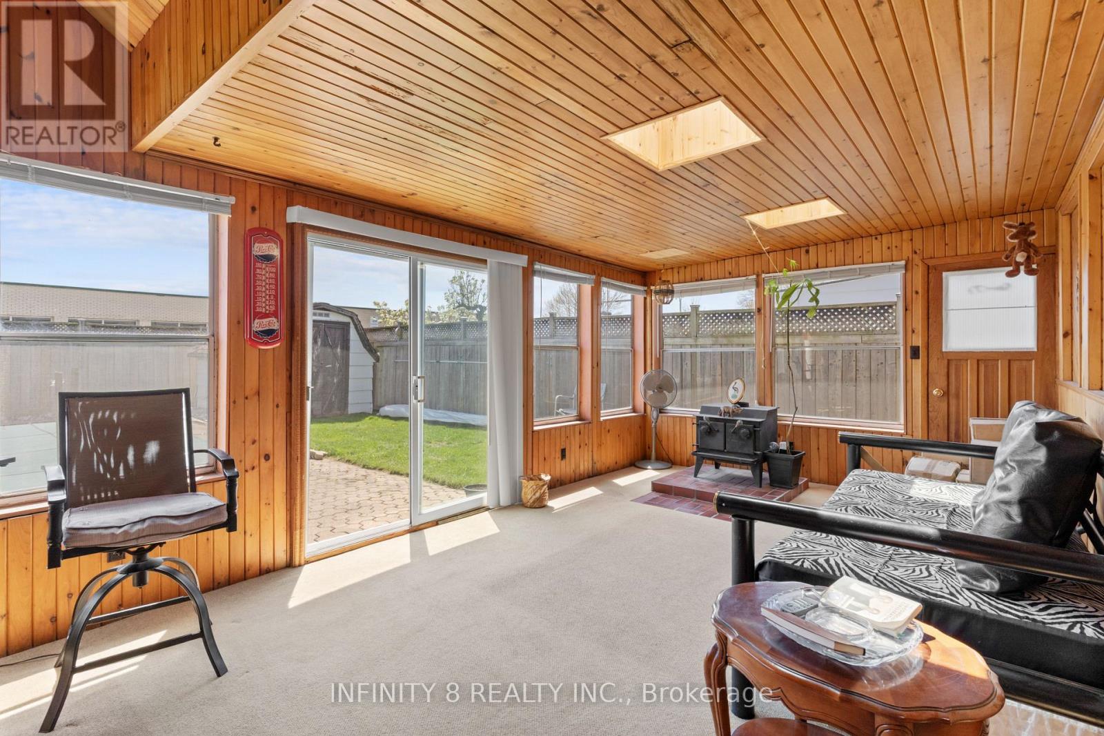 6918 CASEY STREET - 36