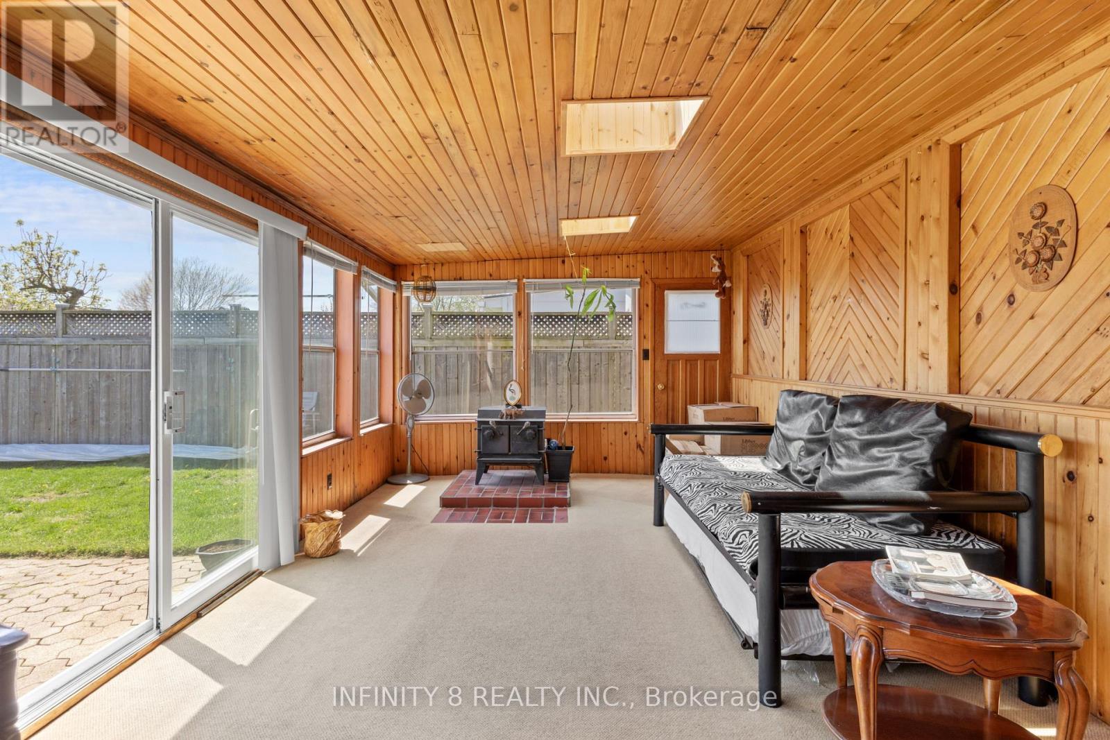 6918 CASEY STREET - 37