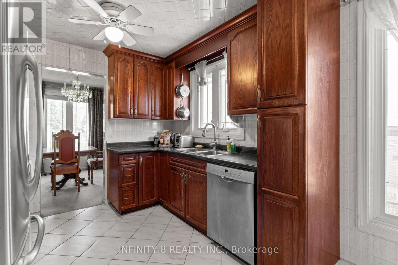 6918 CASEY STREET - 7