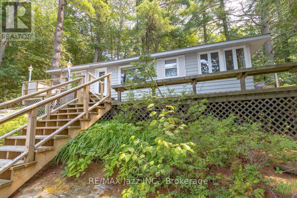 1022 TWO DOGS LANE - Image 29
