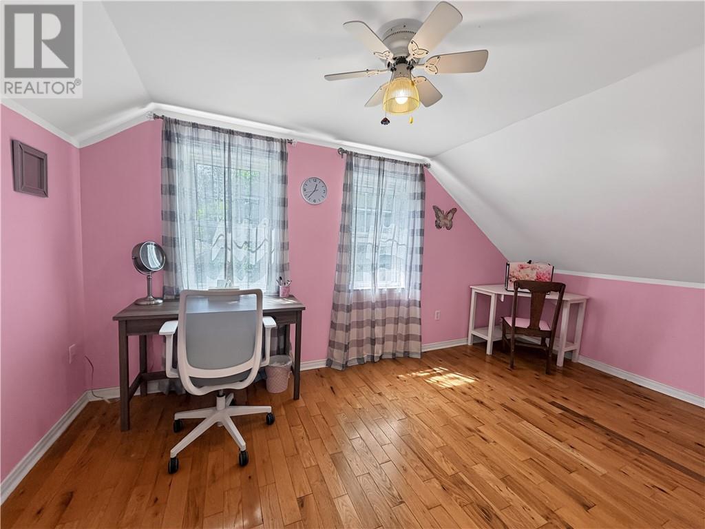 24 Gore Street - Image 43