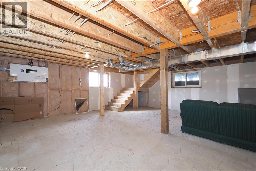 45169 JAMESTOWN Road - 16