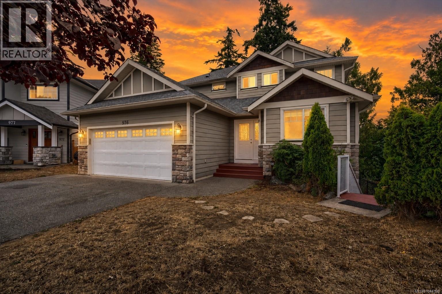 976 Wild Blossom Crt - 2