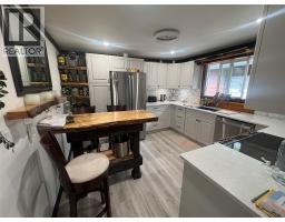 5195 Tallington Drive, Celista, BC V0E1M6 Photo 10