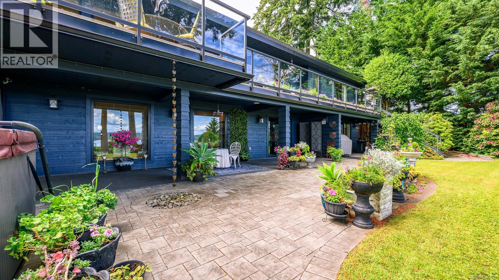 1093 Ash St - 76