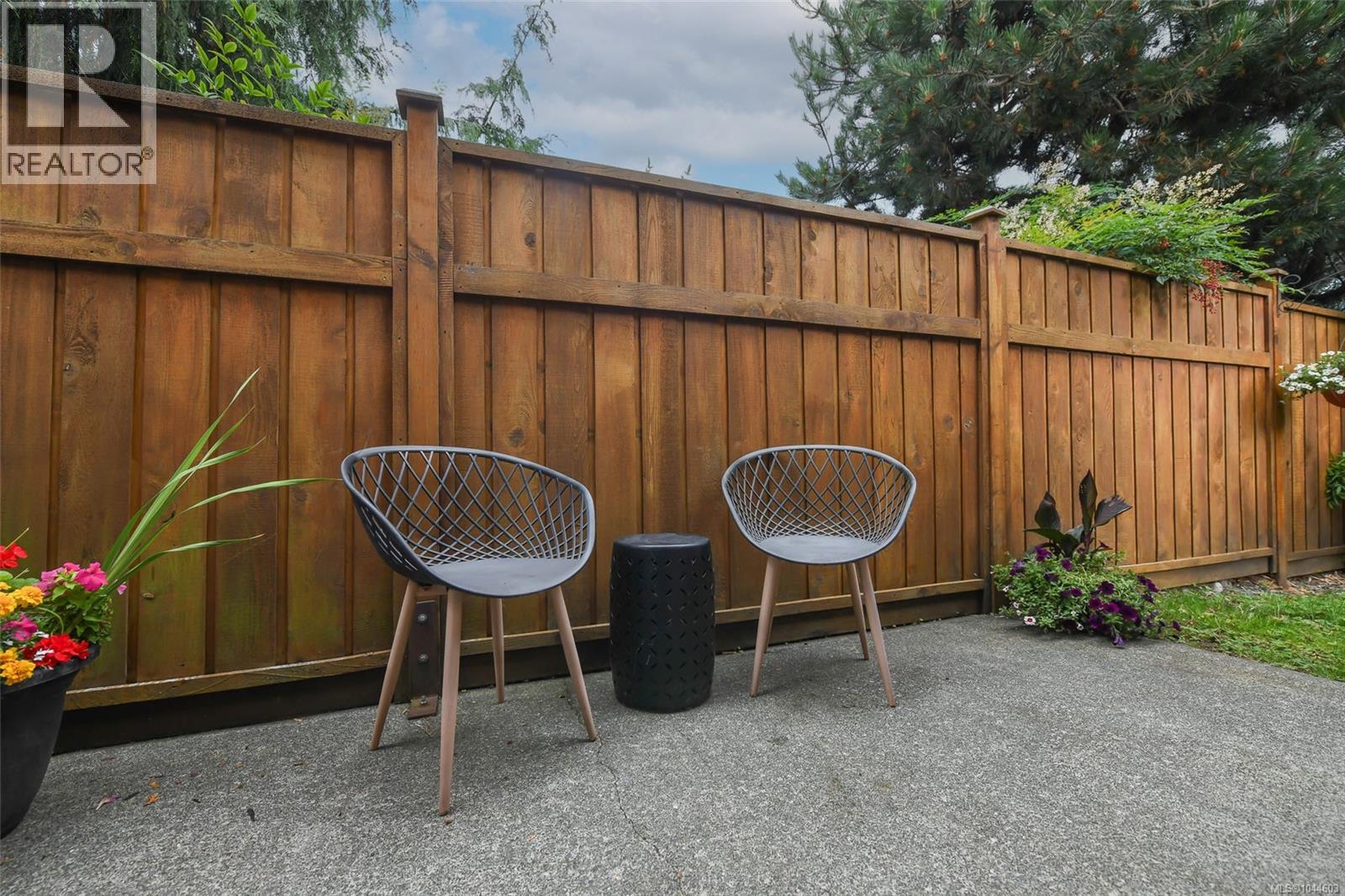 #107 720 Aspen Rd - Image 5