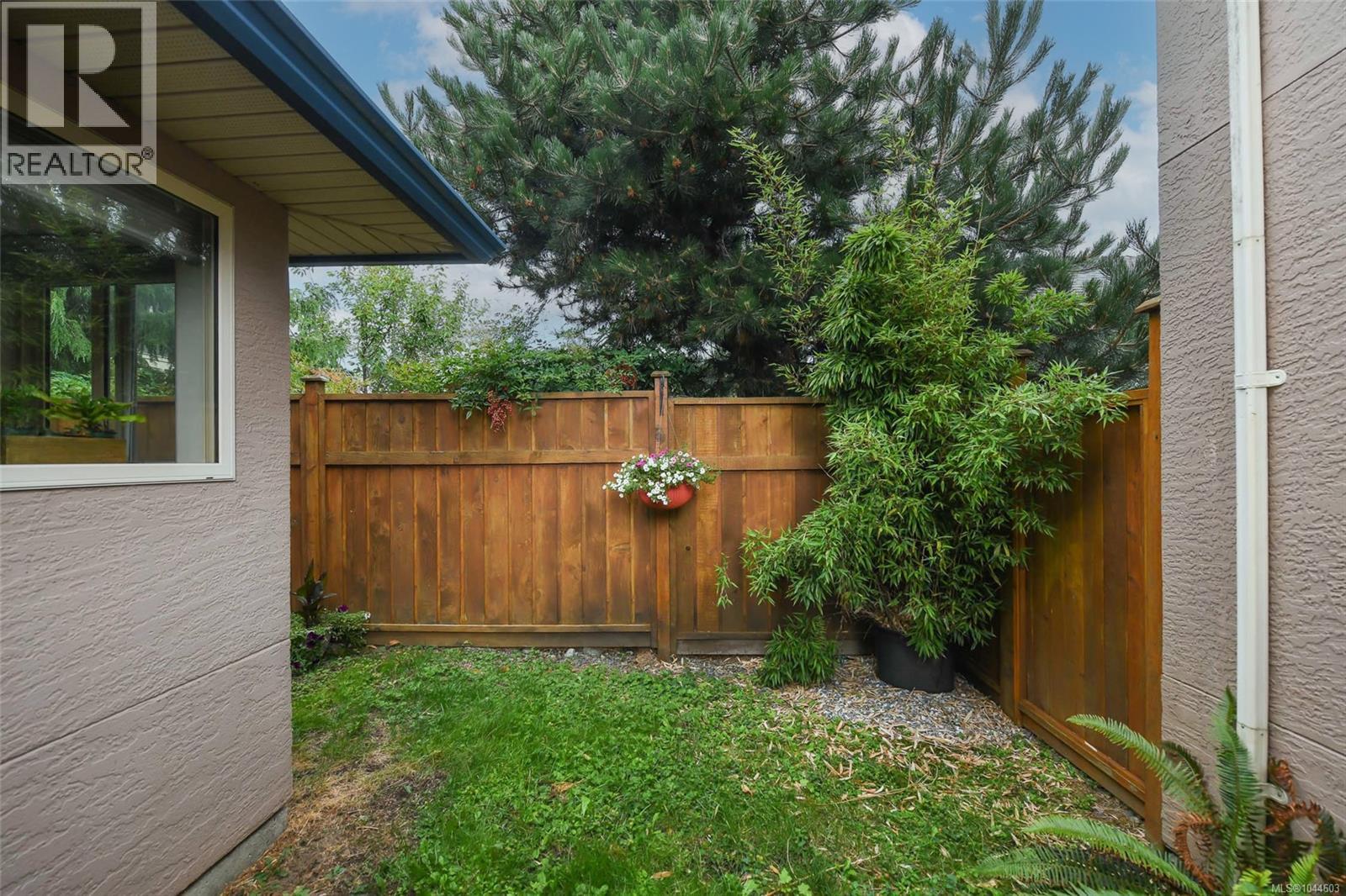 #107 720 Aspen Rd - Image 4