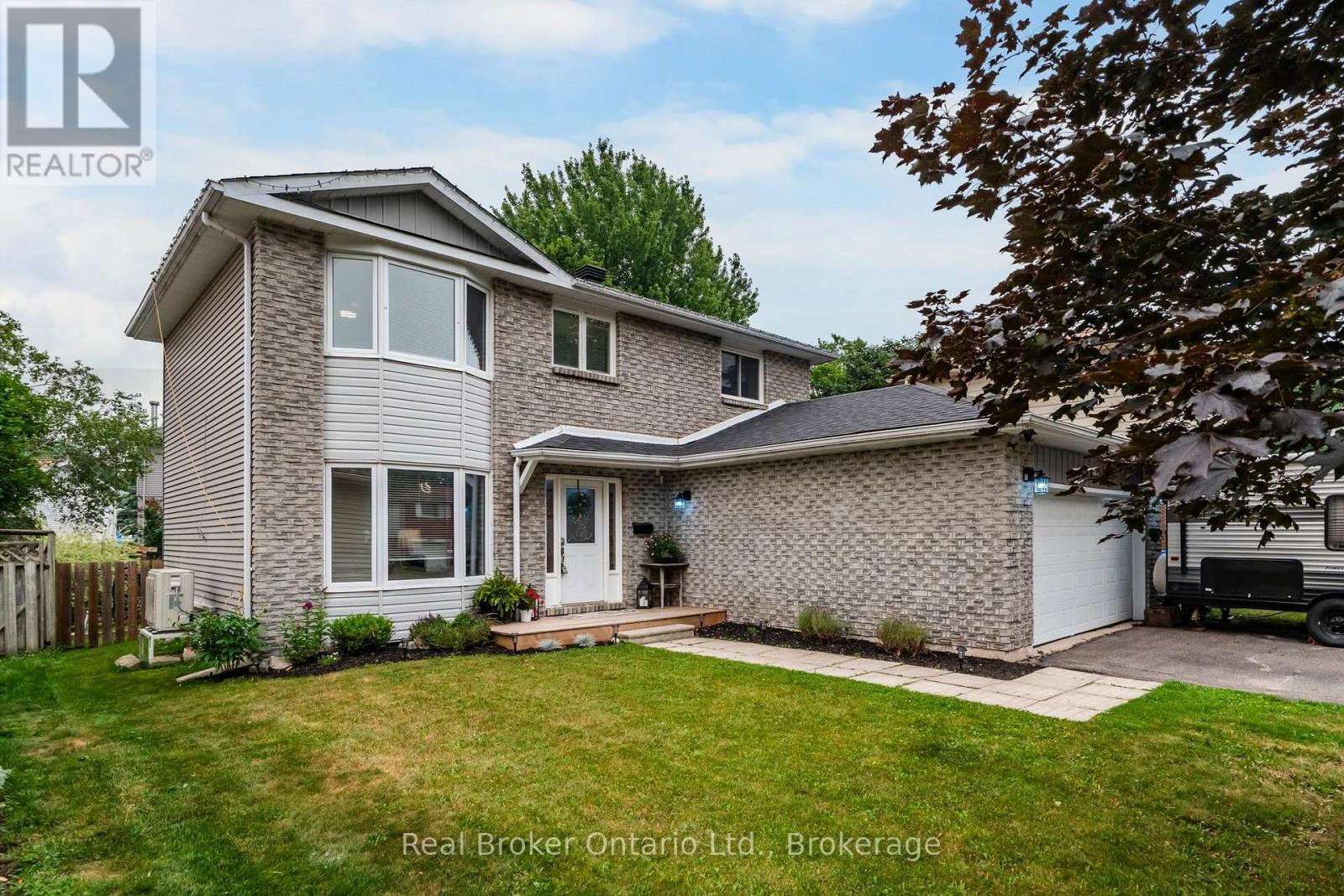163 WOODLAND DRIVE - 2