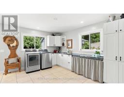 7632 County 9 Road, Clearview, ON L0M1G0 Photo 24