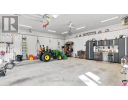 7632 County 9 Road, Clearview, ON L0M1G0 Photo 39