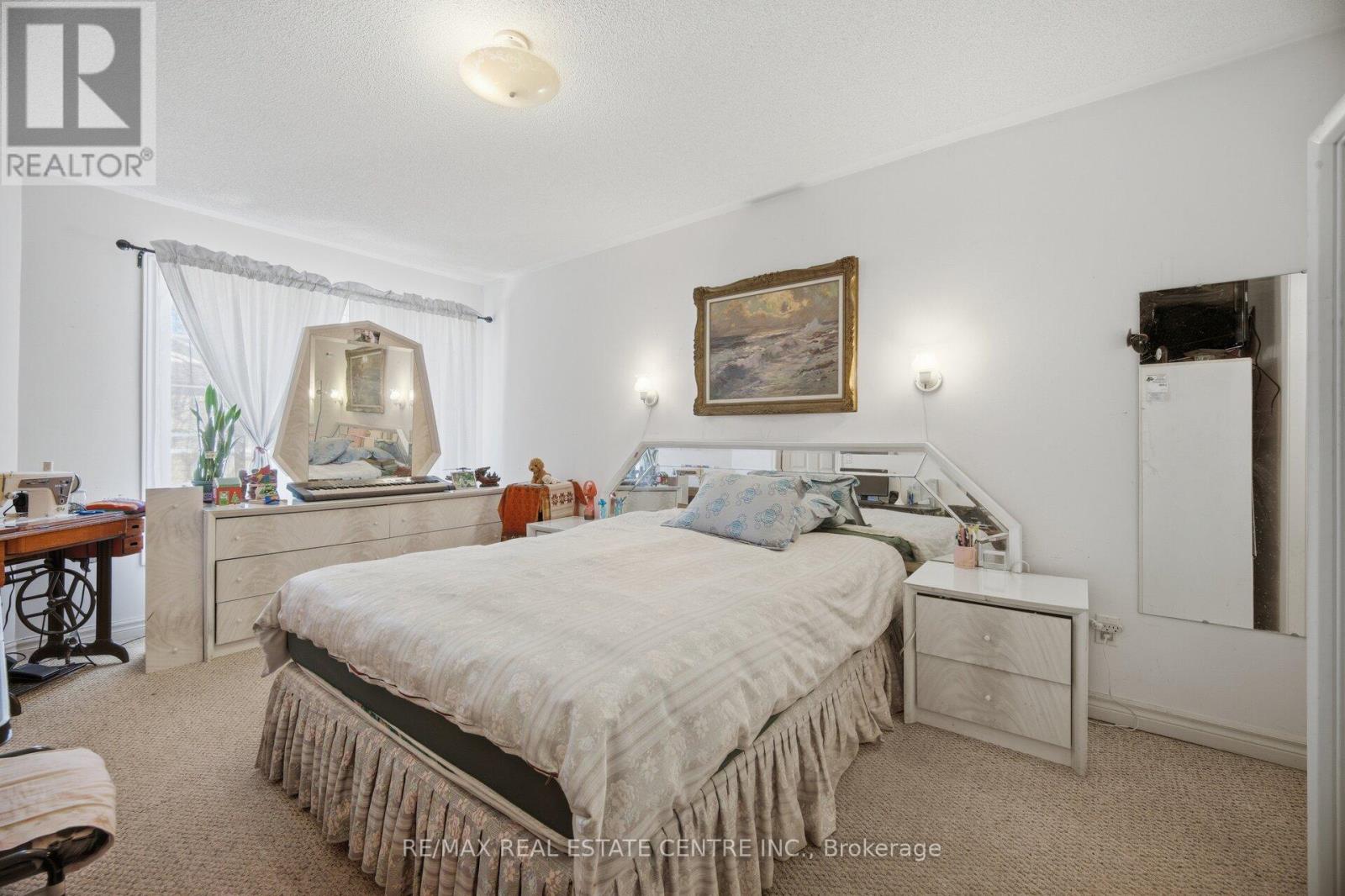 #2 3 HARTNELL SQUARE - 23