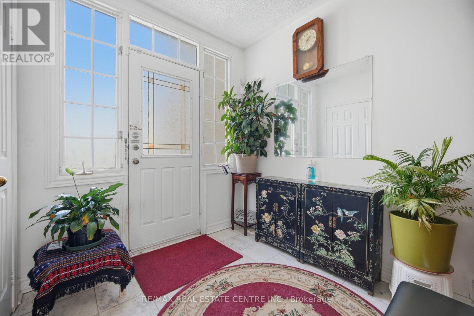 #2 3 HARTNELL SQUARE - 5