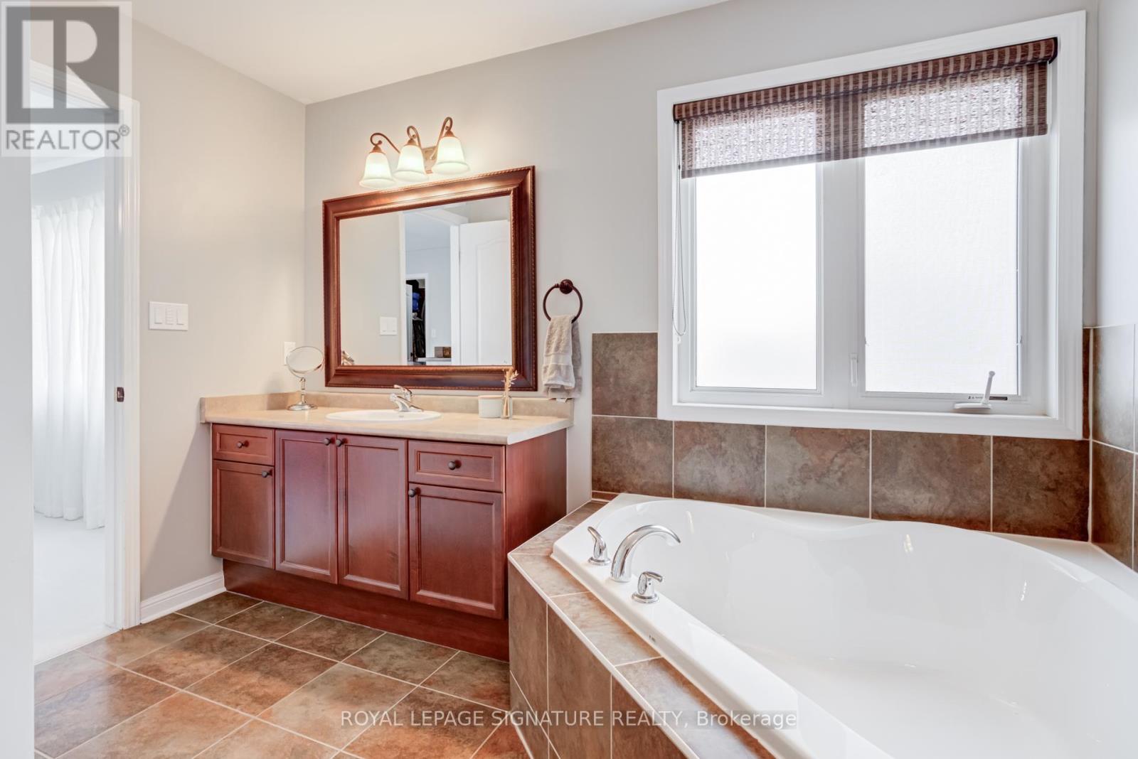 7312 GOLDEN MEADOW COURT - Image 28