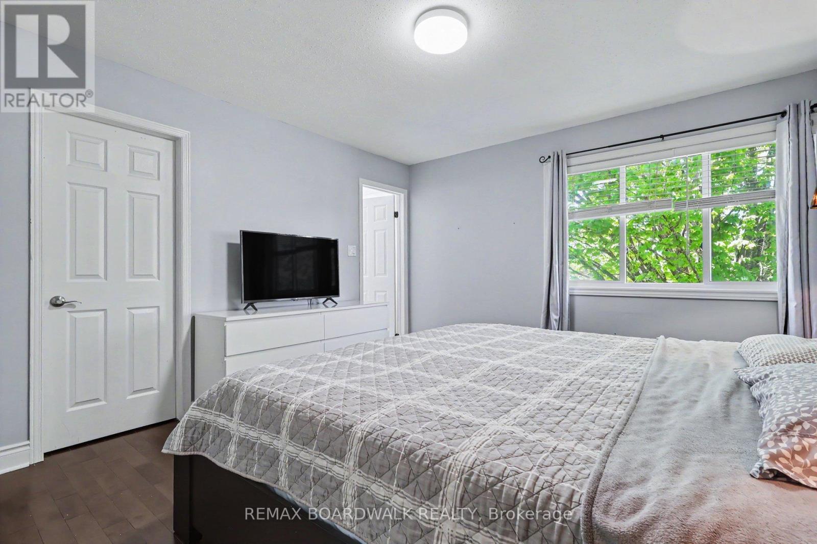 3 Bed, 3 Bath House for Sale in Ottawa – 1388 BEAUCOURT PLACE, Ottawa – MLS# X13541424 - Image 33