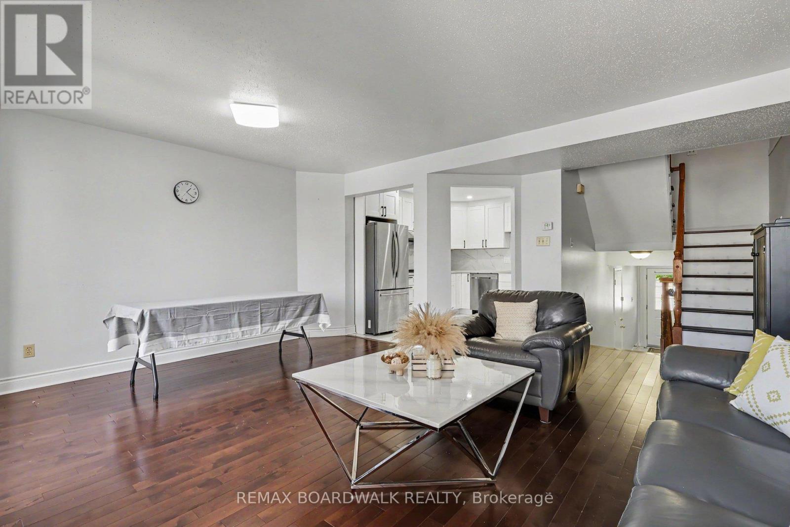 3 Bed, 3 Bath House for Sale in Ottawa – 1388 BEAUCOURT PLACE, Ottawa – MLS# X13541424 - Image 13
