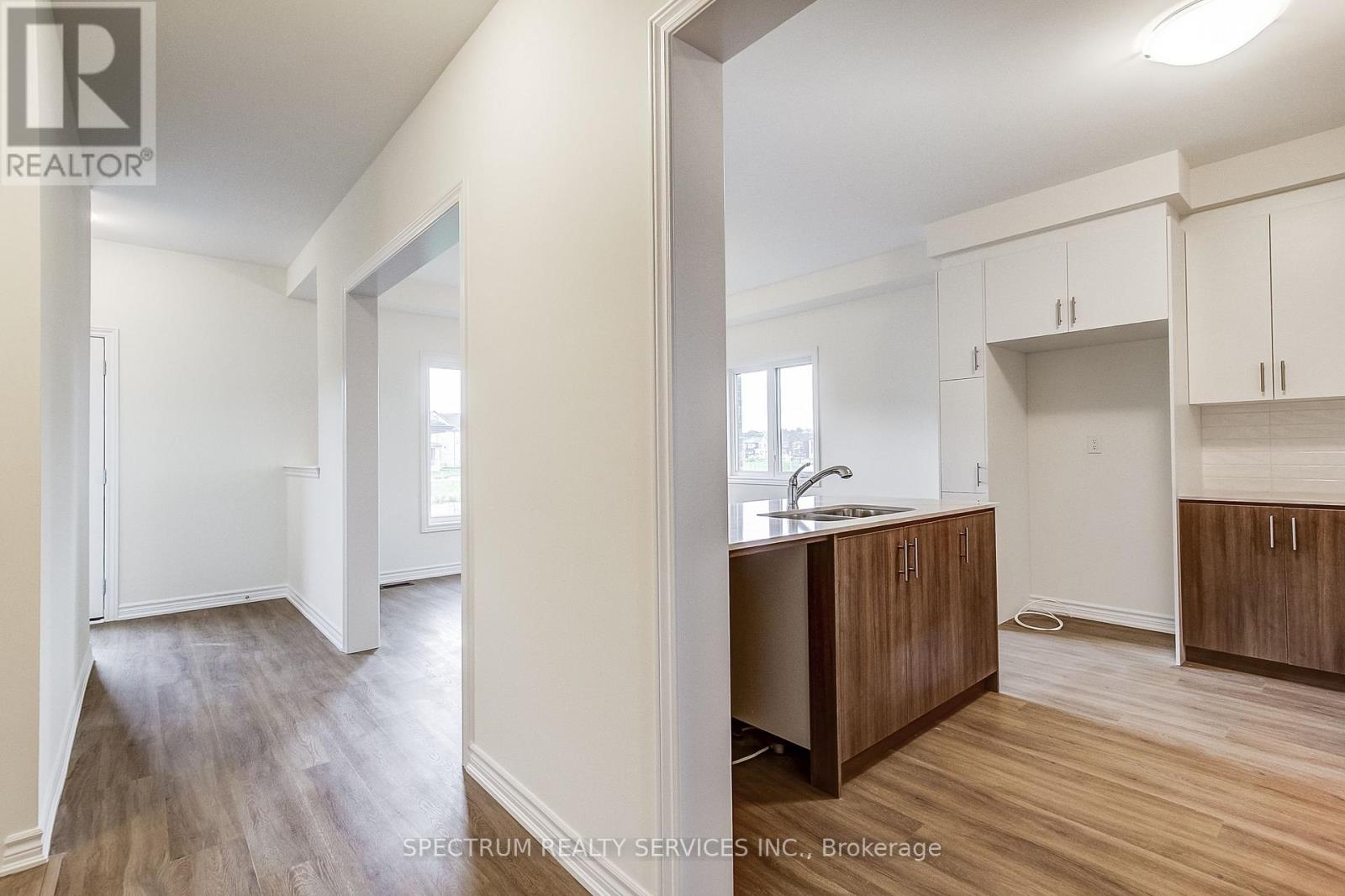 31 STRICKLAND AVENUE - Image 18