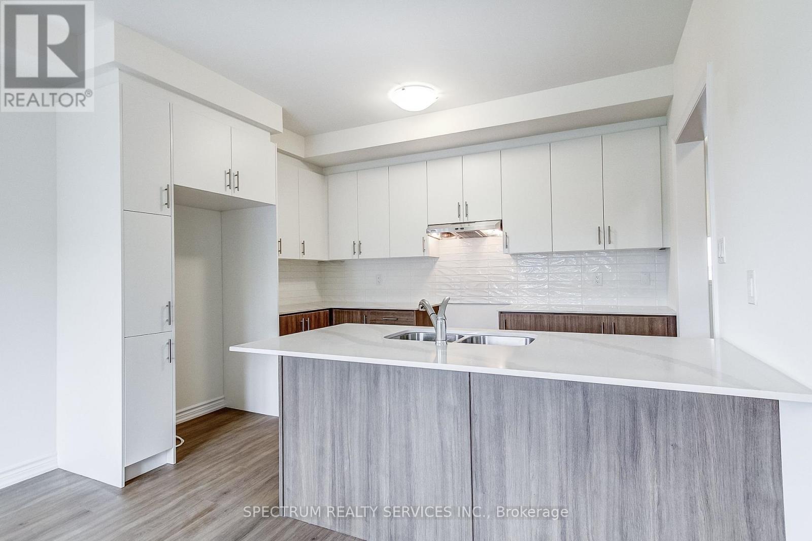 31 STRICKLAND AVENUE - Image 23