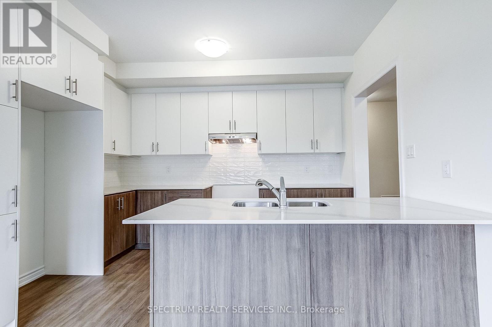 31 STRICKLAND AVENUE - Image 24