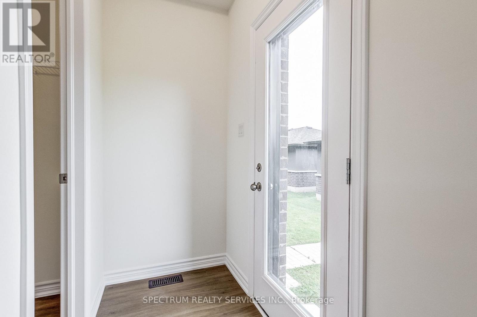 31 STRICKLAND AVENUE - Image 29