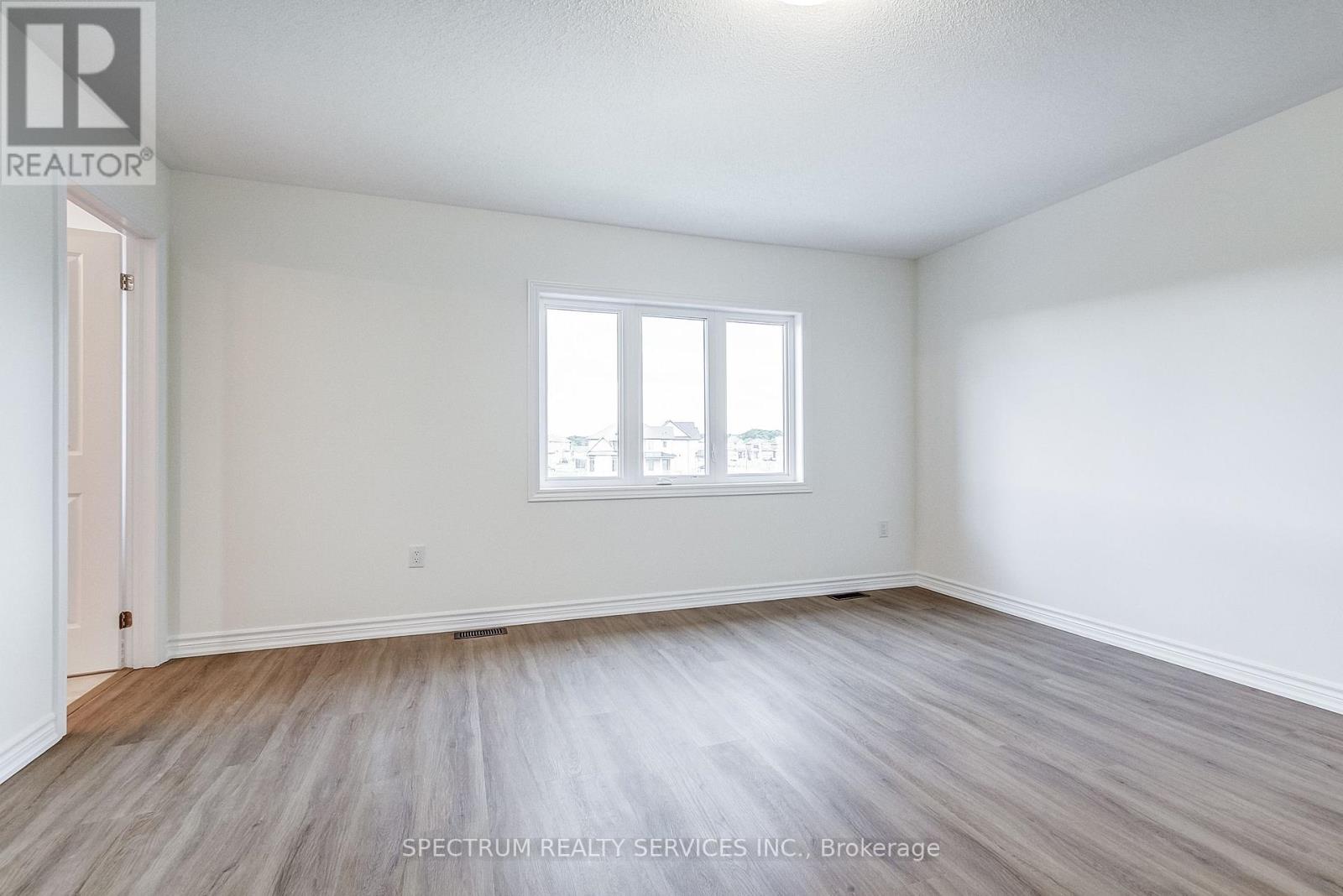 31 STRICKLAND AVENUE - Image 40