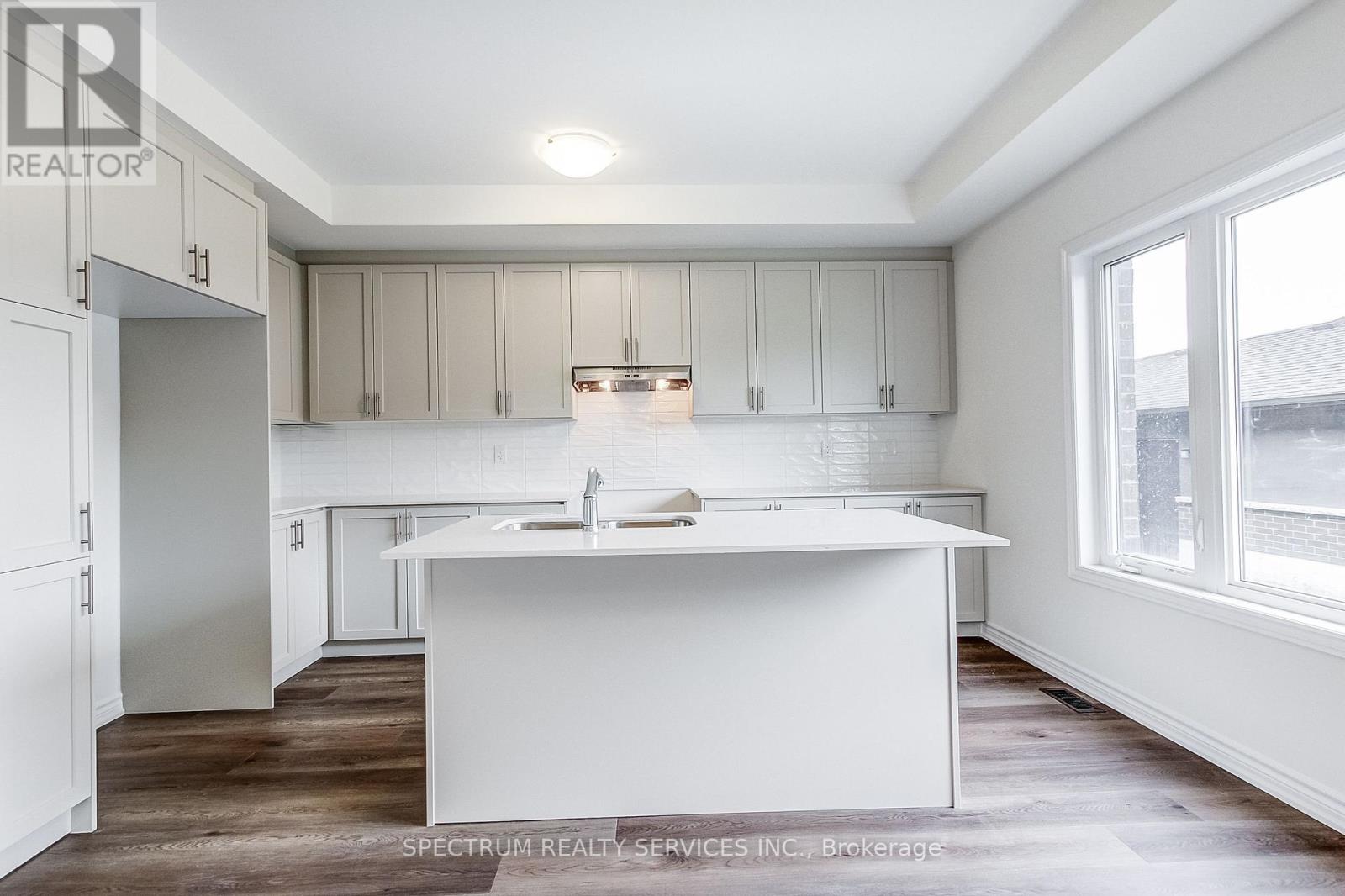 29 STRICKLAND AVENUE - Image 24