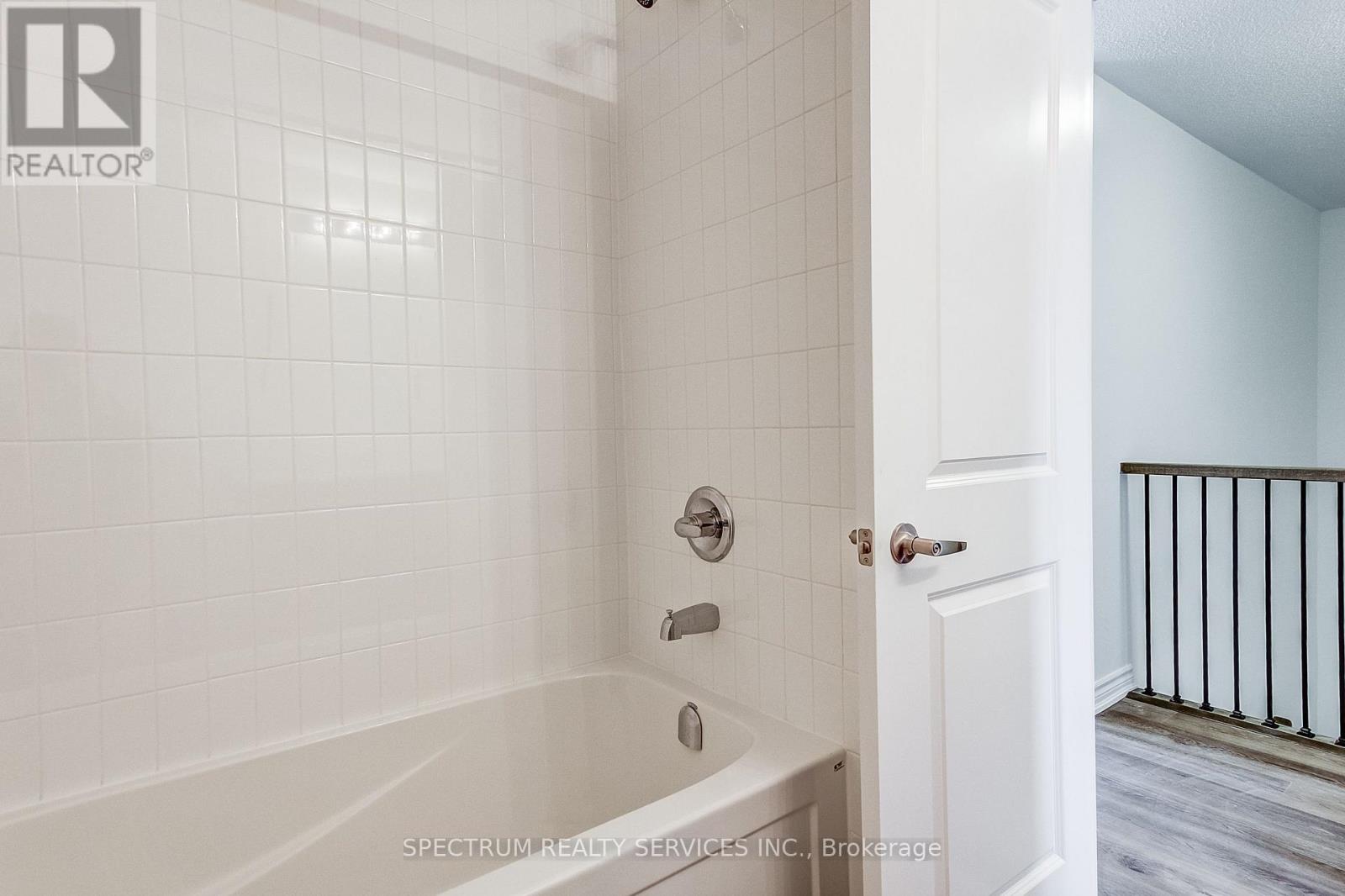 29 STRICKLAND AVENUE - 41