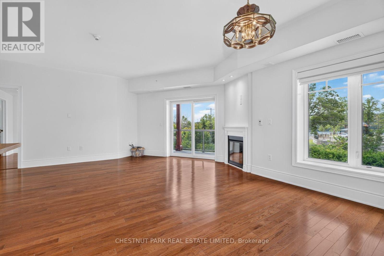 #201 1 PARK STREET - Image 26