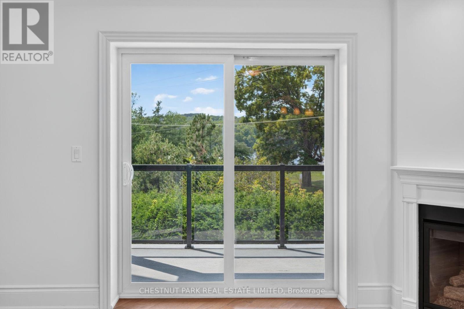 #201 1 PARK STREET - Image 28