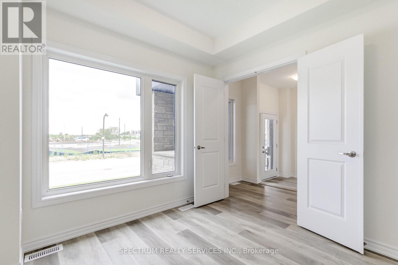 27 STRICKLAND AVENUE - Image 12