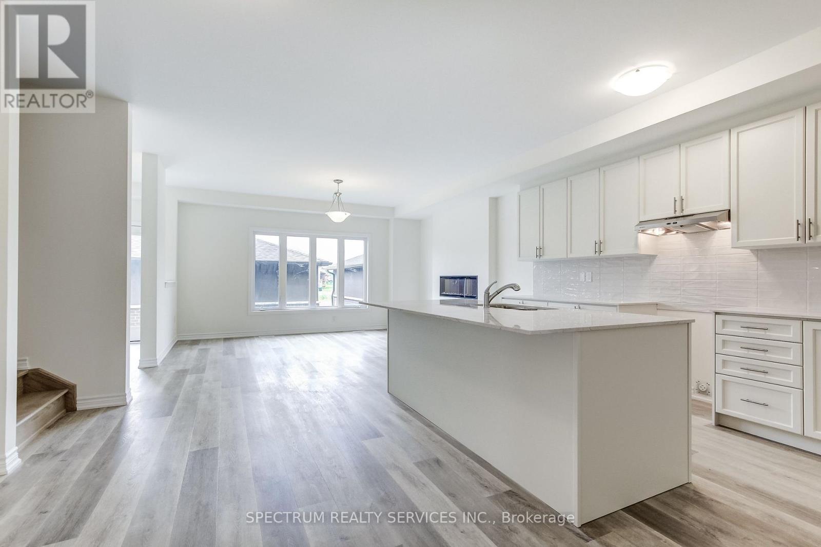 27 STRICKLAND AVENUE - Image 16