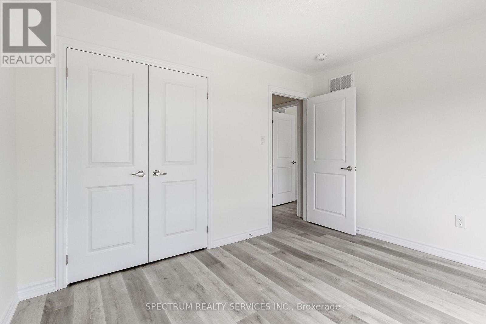 27 STRICKLAND AVENUE - Image 33