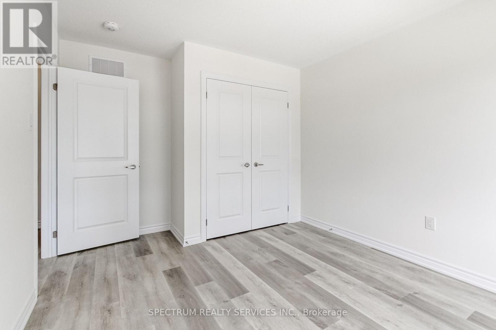 27 STRICKLAND AVENUE - Image 36