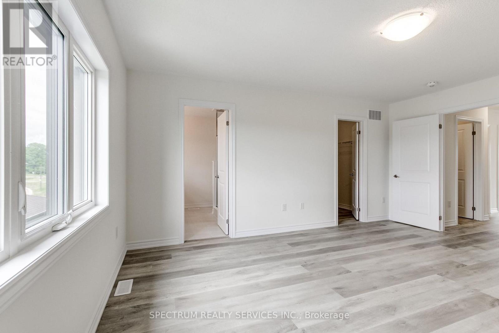 27 STRICKLAND AVENUE - Image 42
